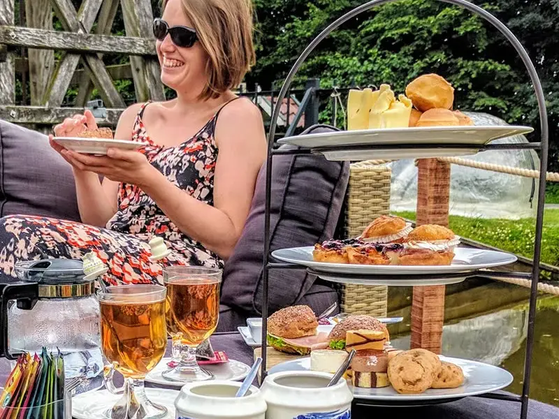 High Tea & Navigation à Giethoorn