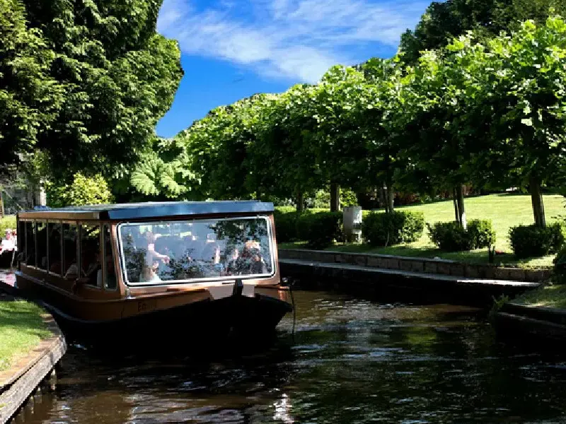 Boat & BBQ arrangement